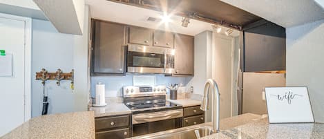 Apartment (1 Bedroom) | Interior