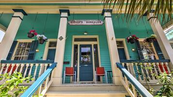 Apartment (1 Bedroom) | Interior