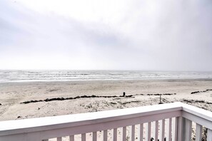 House (3 Bedrooms) | Interior - Beachfront Galveston Oasis: Balconies, Ocean View! (Galveston)