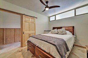 Apartment (1 Bedroom) | Interior - Condo w/ Lanai at Beginning of Road to Hana! (Paia)