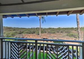 Interior - Waimea Condo < 1 Mile From Mauna Lani Beach Club! (Kamuela)