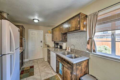 Vintage Downtown Vegas Retreat < 3 Mi to Strip!