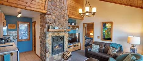 House (2 Bedrooms) | Front of property