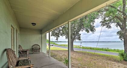 Lake Views & Private Porch: Auburndale Family Home