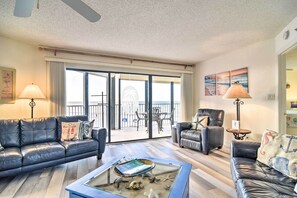 Apartment (3 Bedrooms) | Interior - Indian Shores Condo w/ Pool + Sunset Beach View! (Indian Shores)