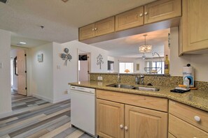 Apartment (3 Bedrooms) | Interior - Indian Shores Condo w/ Pool + Sunset Beach View! (Indian Shores)
