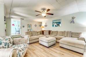 House (3 Bedrooms) | Front of property - Walk to Beach: Fort Walton Coastal Retreat (Fort Walton Beach)