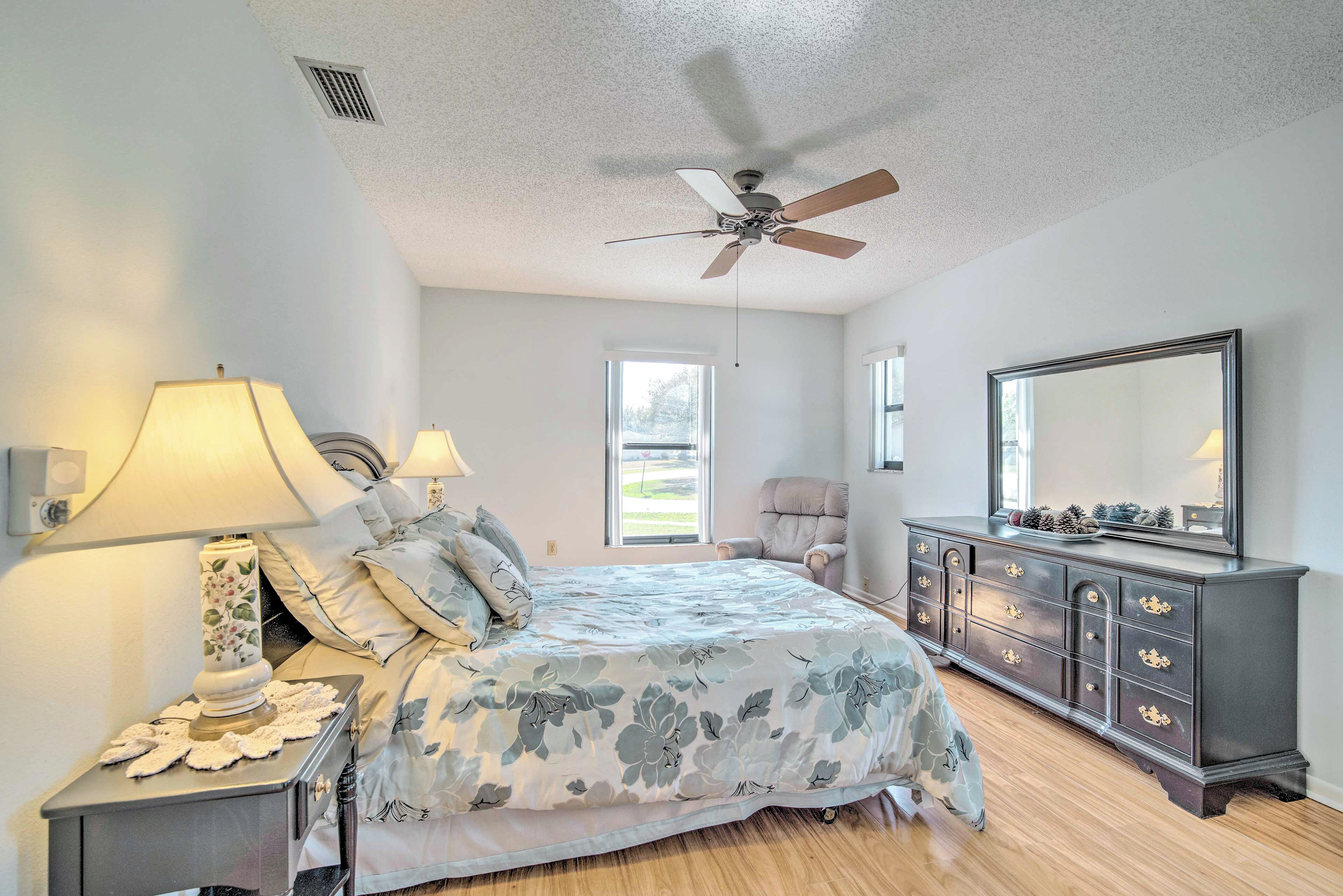 House (2 Bedrooms) | Interior