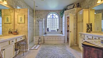 Villa (3 Bedrooms) | Interior