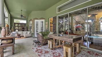 Villa (3 Bedrooms) | Interior