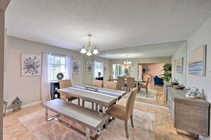 Apartment (3 Bedrooms) | Interior - Naples Condo w/ Enclosed Balcony & Lake Views! (Naples)