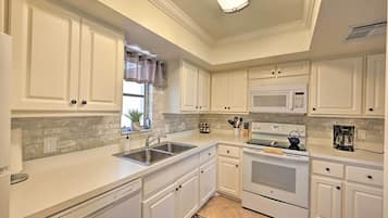 Apartment (3 Bedrooms) | Interior