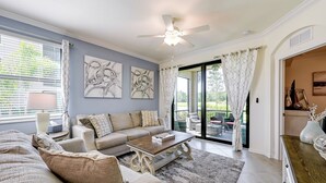 Living area - Lakewood National Condo w/ Pool Access! (Bradenton)