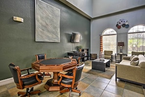 Interior - Davenport Condo w/ Pool Access - 11 Mi to Disney! (Davenport)