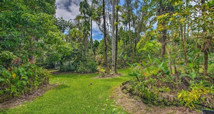 Cozy Pahoa Hideaway Near Black-sand Beaches!