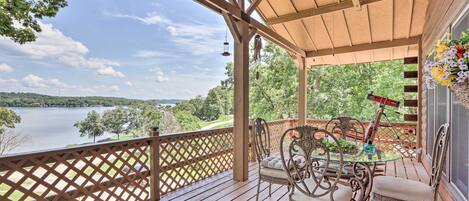 House (2 Bedrooms) | Front of property