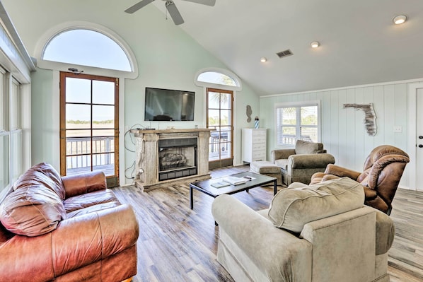 Cottage (2 Bedrooms) | Interior