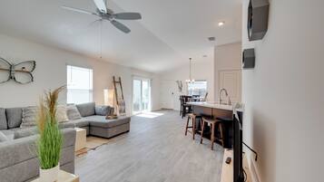Villa (2 Bedrooms) | Interior
