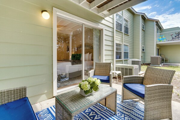 Apartment (3 Bedrooms) | Interior - Condo w/ Pool Access & Patio: 8 Mi to Disney! (Kissimmee)