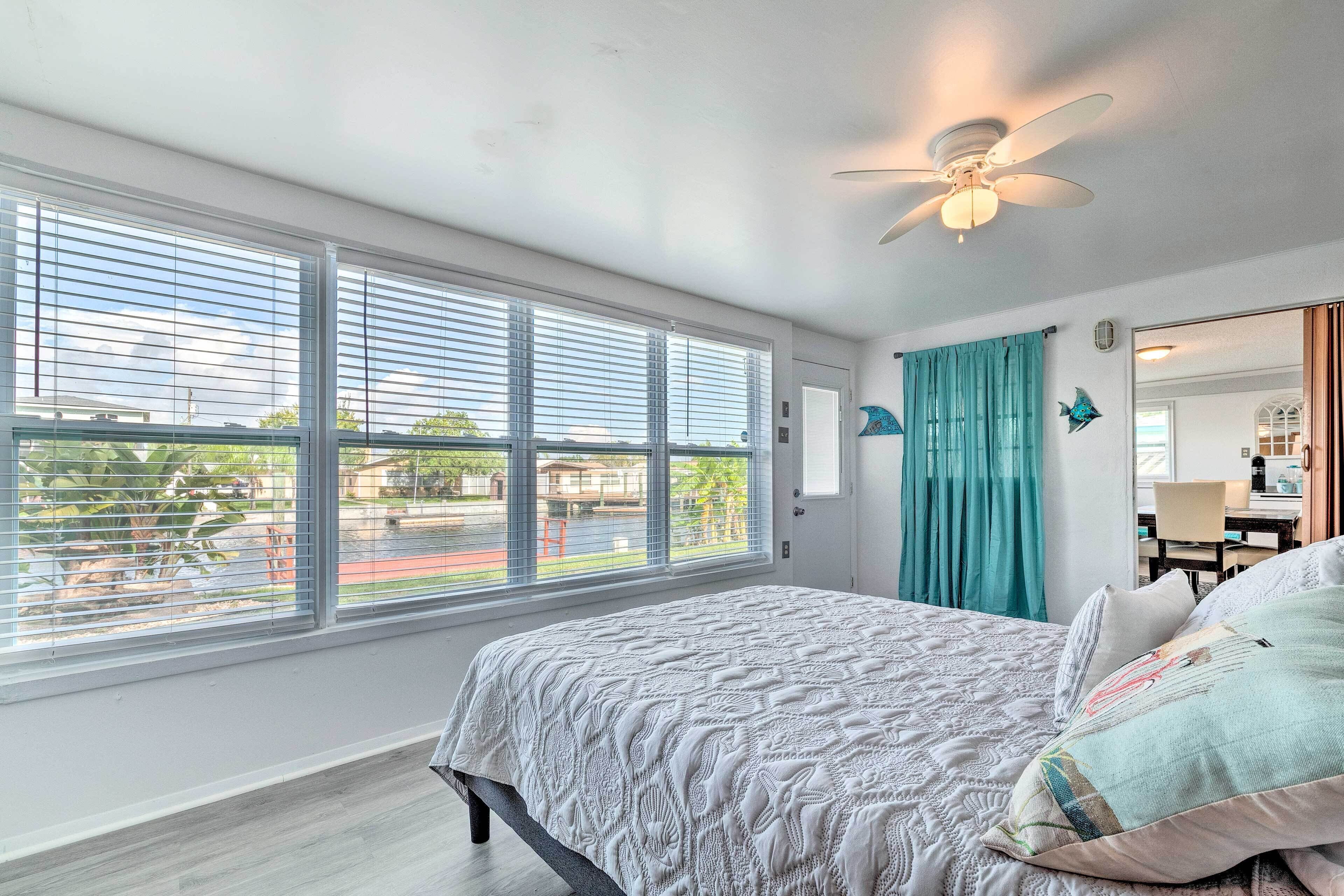 House (3 Bedrooms) | 3 bedrooms, laptop workspace, iron/ironing board, free cots/infant beds