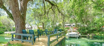 Waterfront Deck & Private Dock! Rainbow River Home
