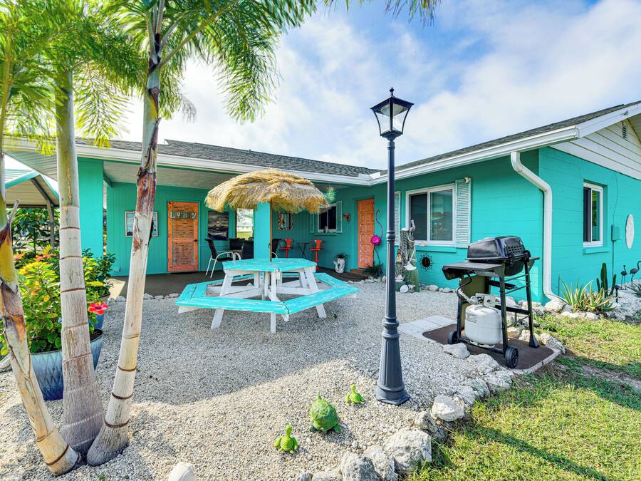 House (2 Bedrooms) | Front of property