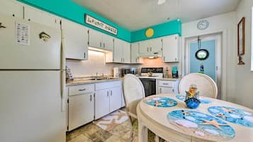 Casa (2 Bedrooms) | Interior