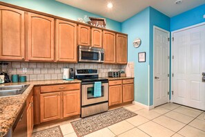 House (5 Bedrooms) | Interior - Beautiful Reunion Resort Home < 15 Min to Disney! (Kissimmee)