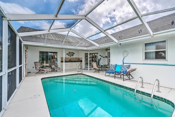 Interior - Waterfront Home w/ Dock, Kayaks, Pool + More! (Crystal River)