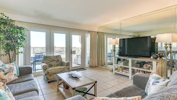 Apartment (2 Bedrooms) | Front of property