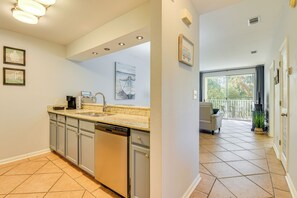 Apartment (2 Bedrooms) | Interior - Coastal Sandestin Condo Near Beaches + Golf! (Miramar Beach)