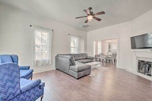 Casa (2 Bedrooms) | Interior