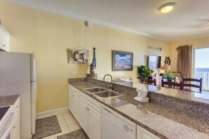 Interior - Beachfront Condo w/ Resort Amenities & Ocean Views (Panama City Beach)