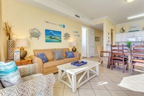 Apartment (3 Bedrooms) | Interior - Beachfront Condo w/ Resort Amenities & Ocean Views (Panama City Beach)