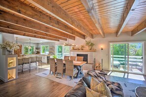 House (3 Bedrooms) | Front of property - Picturesque Cabin: 2 Balconies, Walk to Lake! (Crestline)