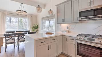 Hus (3 Bedrooms) | Innvendig