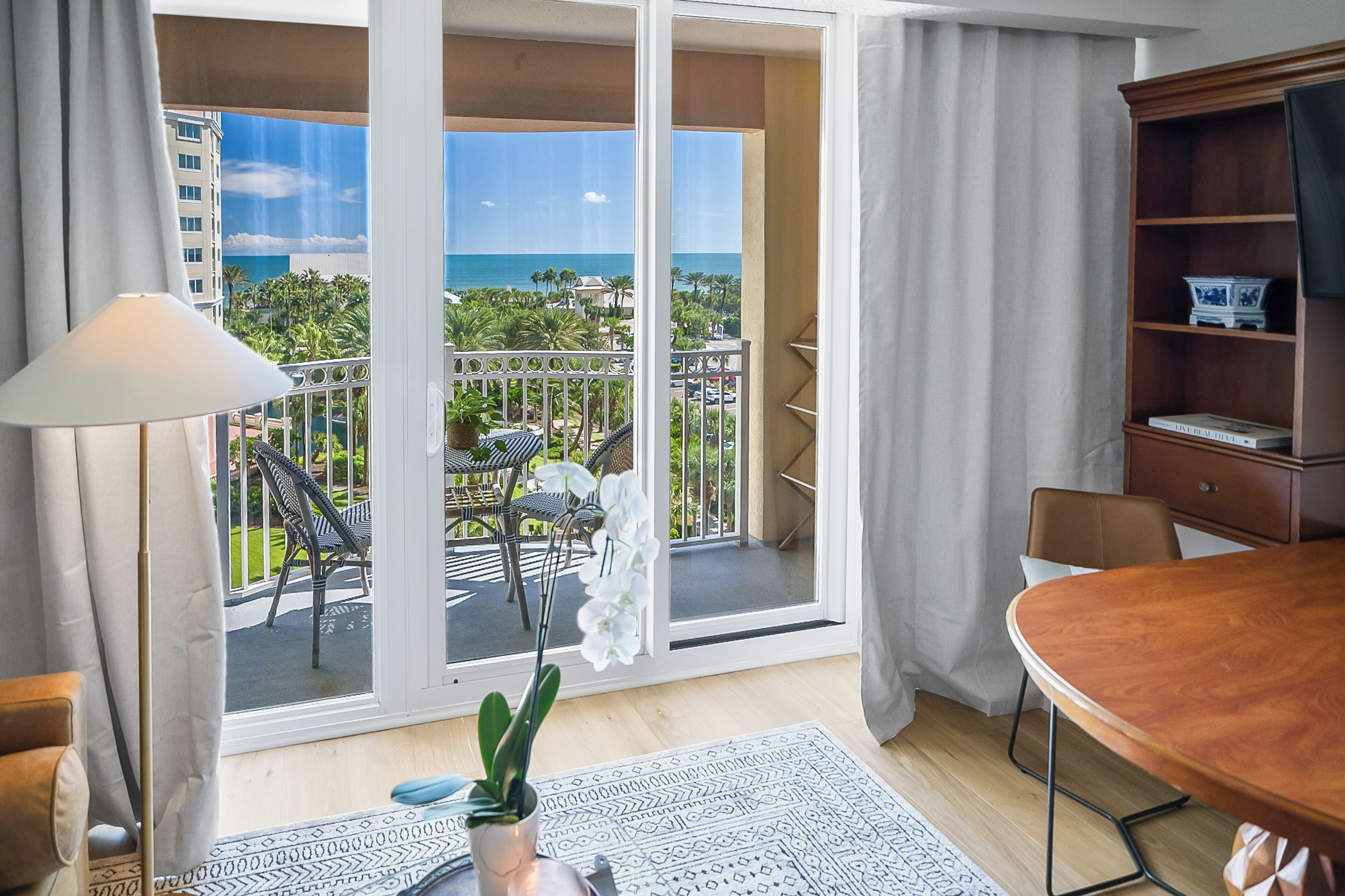 Apartment (1 Bedroom) | Interior