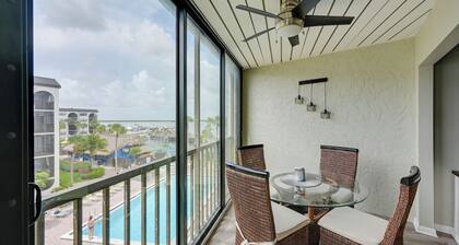 Waterfront Marco Island Condo w/ Pool + Hot Tub!