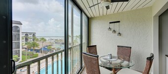 Waterfront Marco Island Condo w/ Pool + Hot Tub!