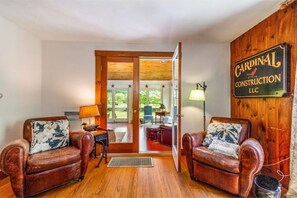 Interior - Vermont Riverledge Farm, Unit 1 (Grafton)