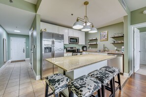 Interior - 'happy Cows Retreat' in PCB w/ Lagoon Views! (Panama City Beach)