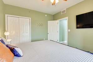 Apartment (3 Bedrooms) | Interior - 'happy Cows Retreat' in PCB w/ Lagoon Views! (Panama City Beach)