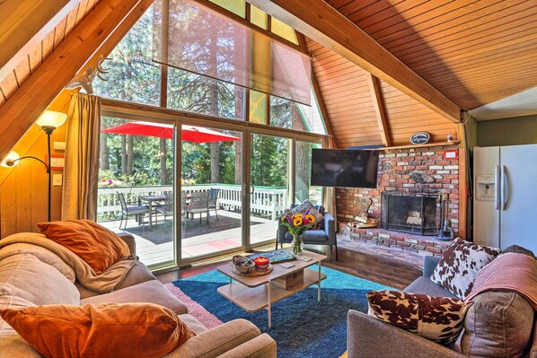 House (2 Bedrooms) | Front of property