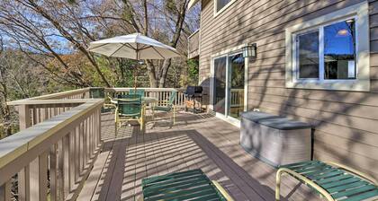 Mountainside Cabin w/ Deck - 16 Miles to Skiing!