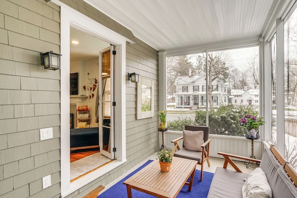 House (5 Bedrooms) | Interior - Elegant Pittsfield Home Near Downtown & Skiing! (Pittsfield)