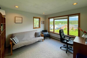 House (3 Bedrooms) | Interior - Lakeside Berkshires Home Near Hiking & Skiing! (Lanesborough)