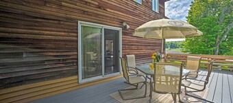 Lakeside Berkshires Home Near Hiking & Skiing!