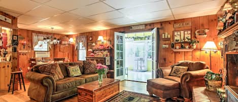 Casa (2 Bedrooms) | Interior