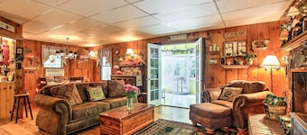 Pet-friendly Cabin w/ Fire Pit, BBQ & Great Deck!