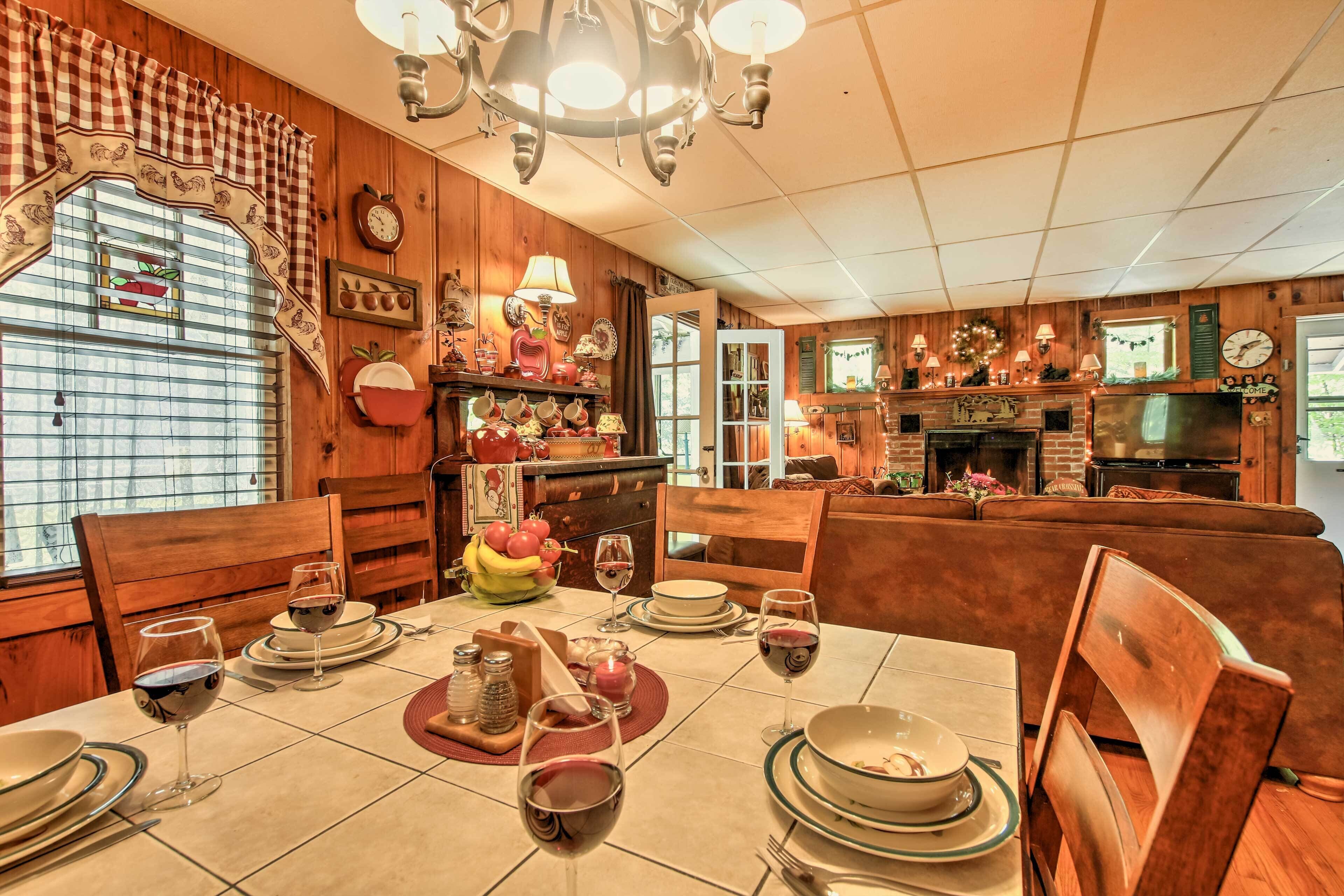 House (2 Bedrooms) | Interior